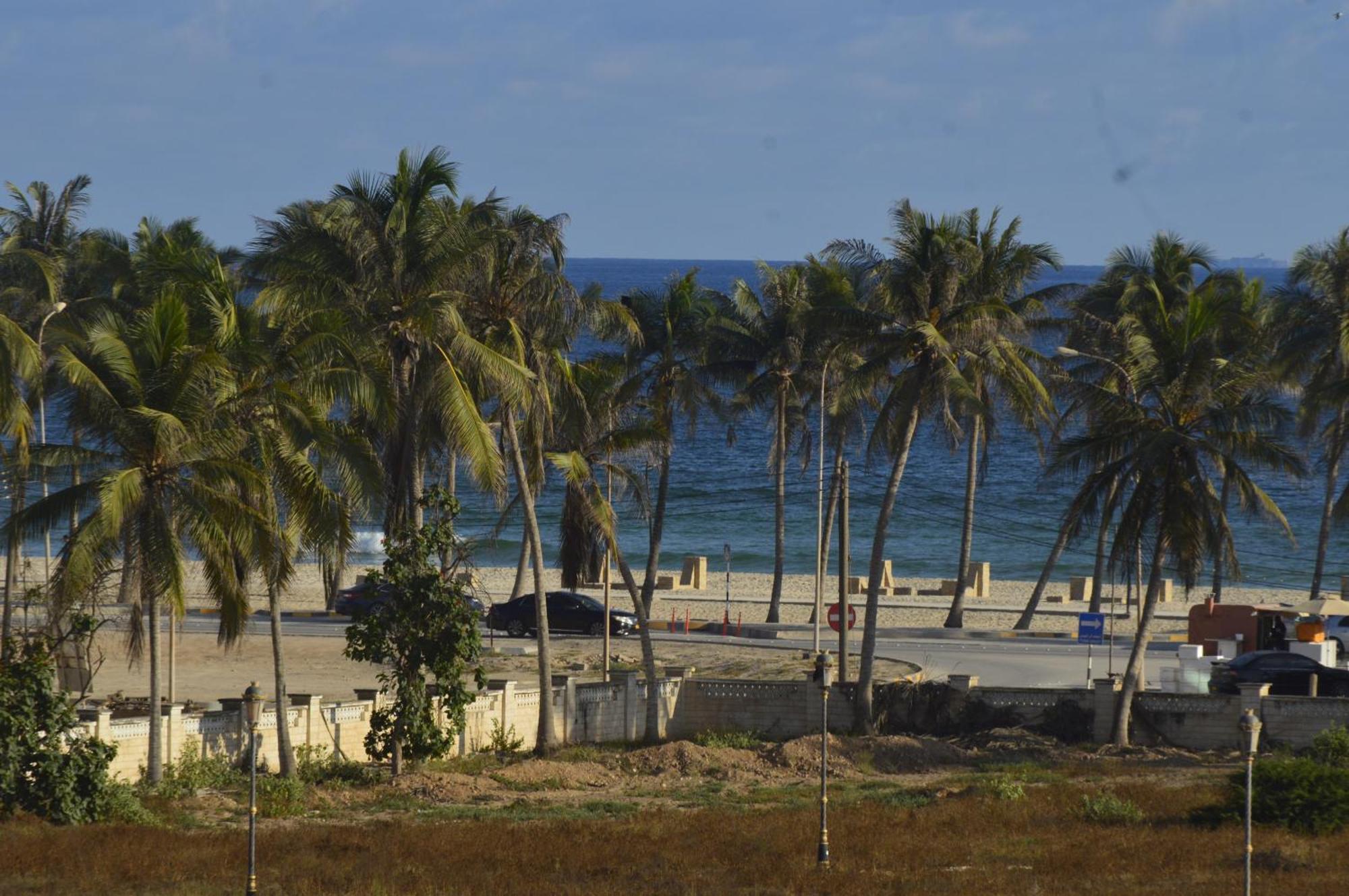 Beautiful Salalah Beach Apartments - 2 By Beautiful Salalah Tours Exteriör bild